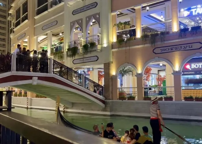 Bgc Venice Grand Canal Staycation * Manila