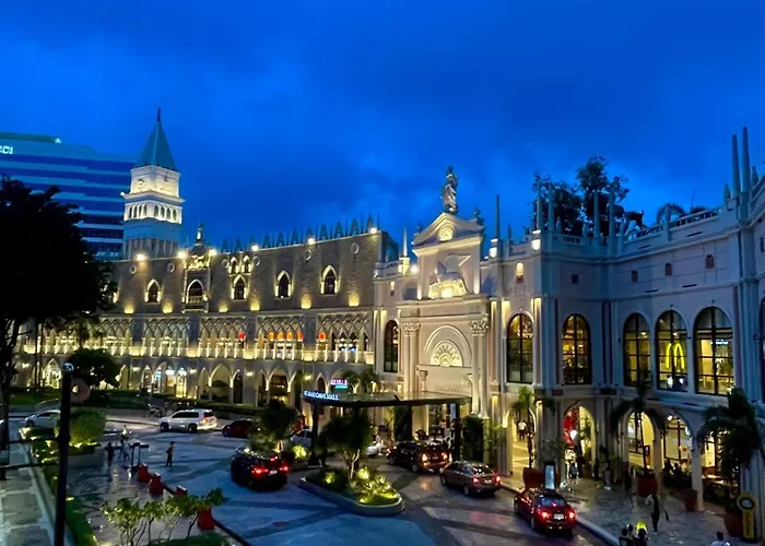 Bgc Venice Grand Canal Staycation * Manila